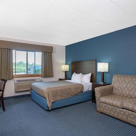 Americinn By Wyndham הייוורד מראה חיצוני תמונה