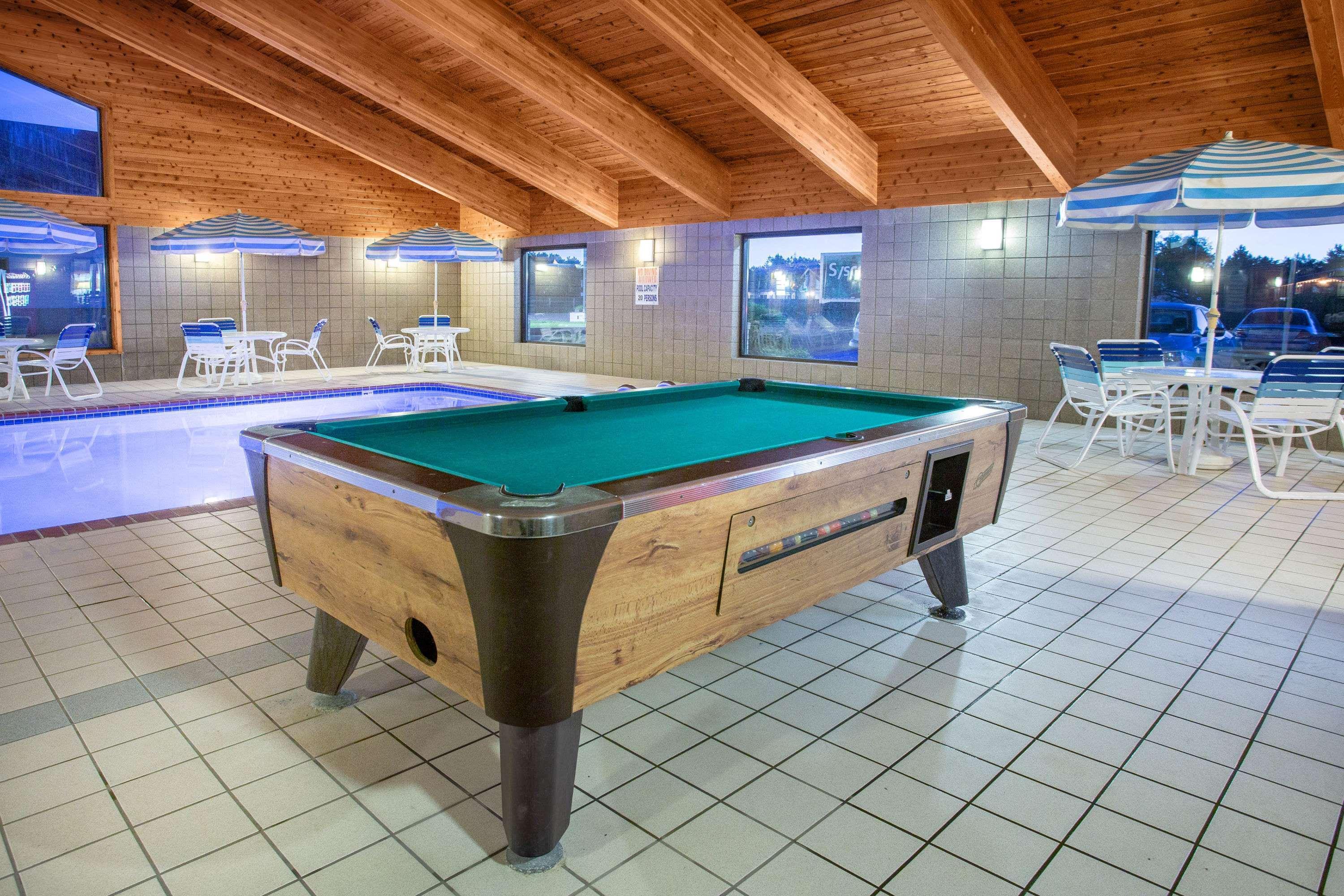 Americinn By Wyndham הייוורד מראה חיצוני תמונה