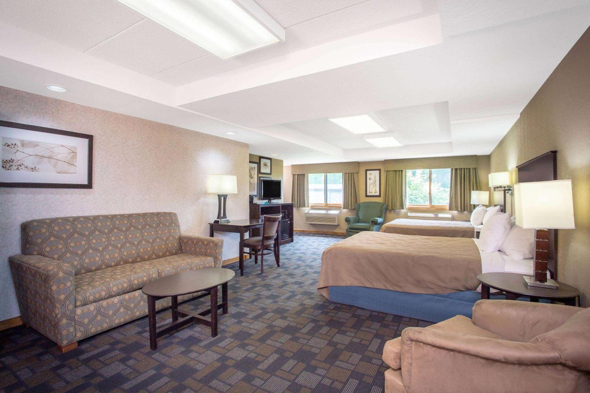 Americinn By Wyndham הייוורד מראה חיצוני תמונה
