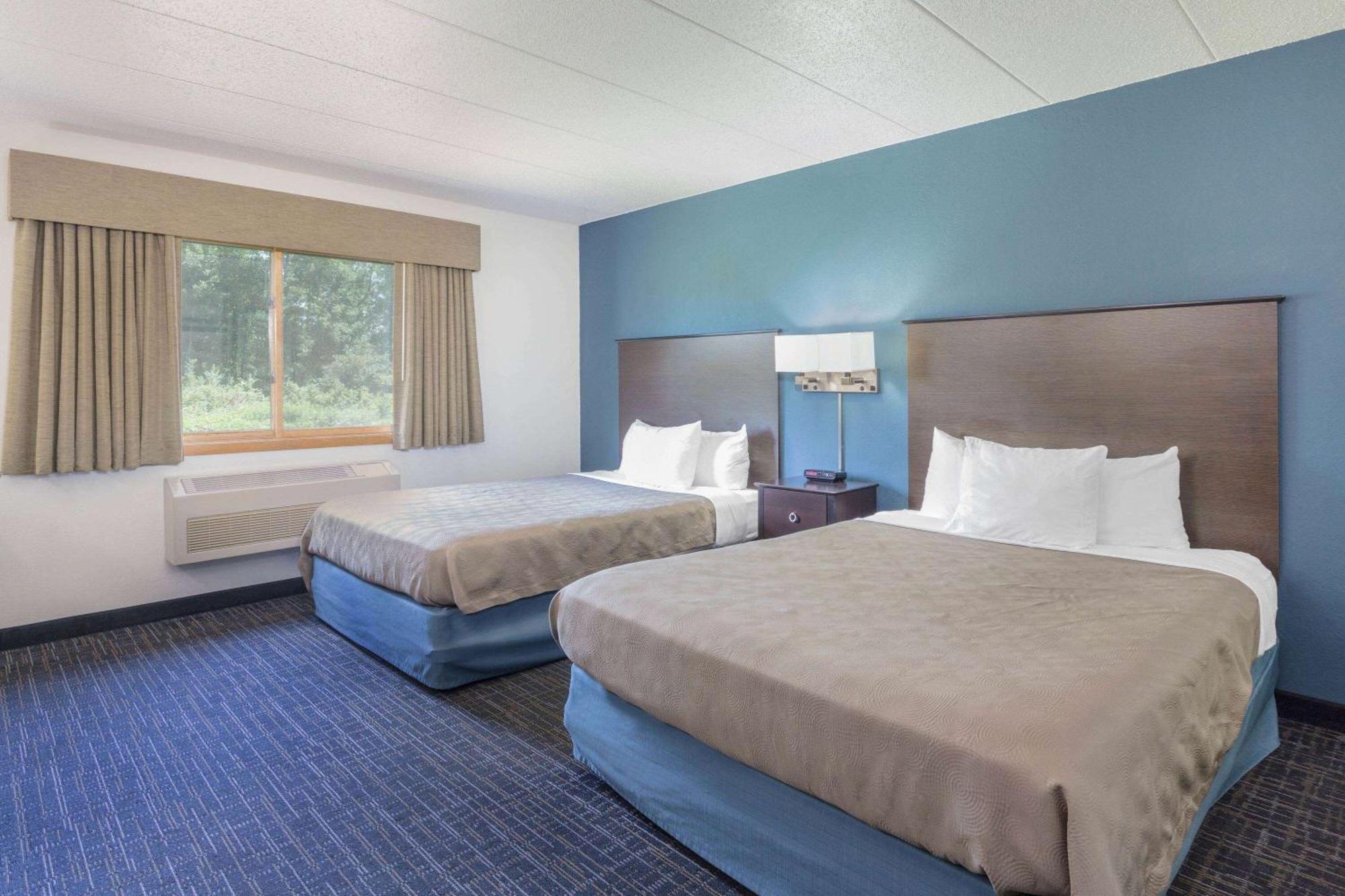 Americinn By Wyndham הייוורד מראה חיצוני תמונה