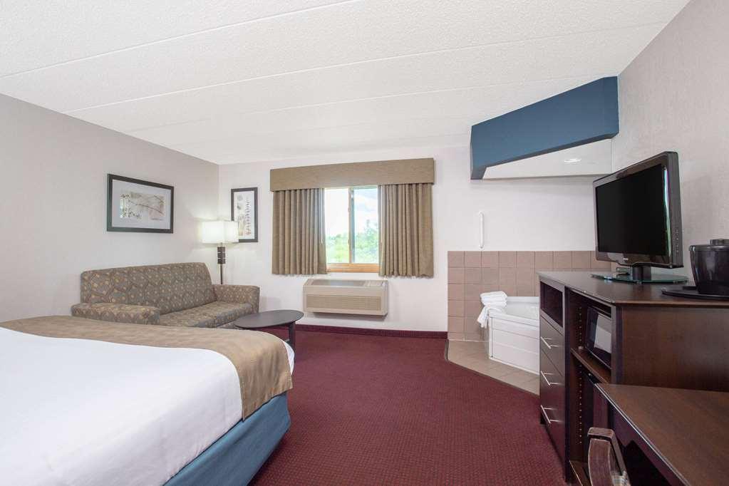 Americinn By Wyndham הייוורד חדר תמונה